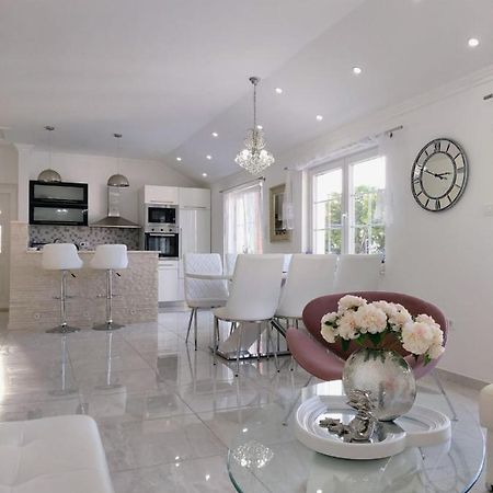 Apartments Brac Supetar Ngoại thất bức ảnh