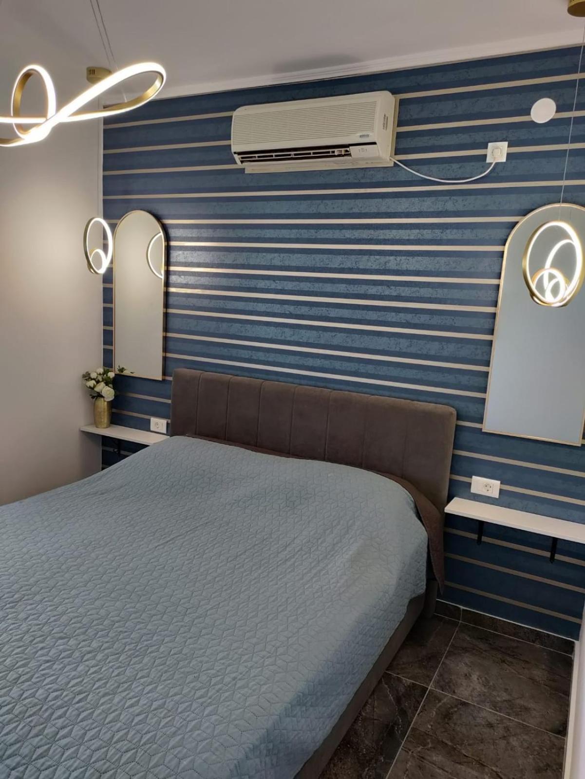 Apartments Brac Supetar Ngoại thất bức ảnh